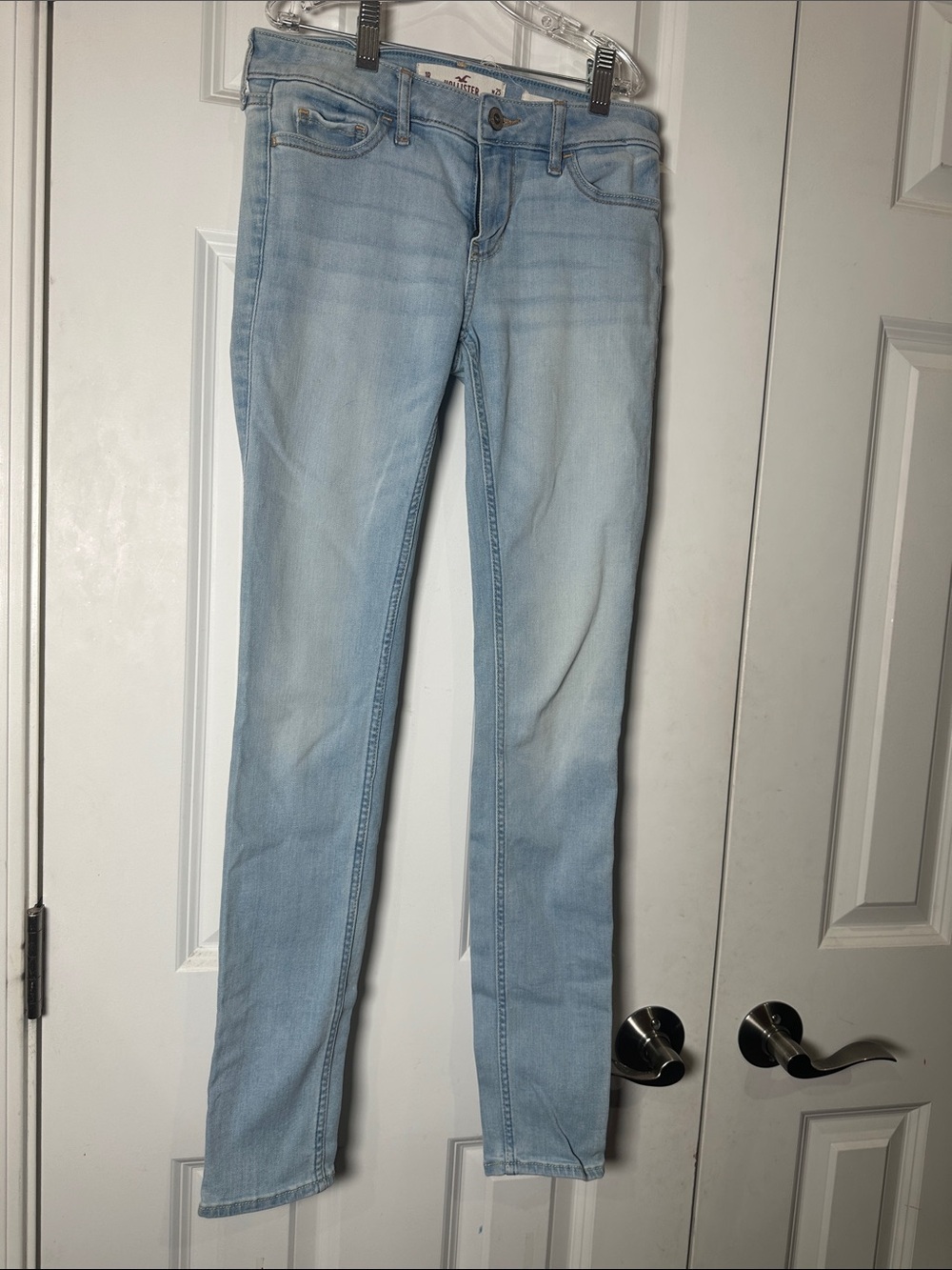 NWOT Hollister Light Blue Skinny Women’s Jeans size W25 L30